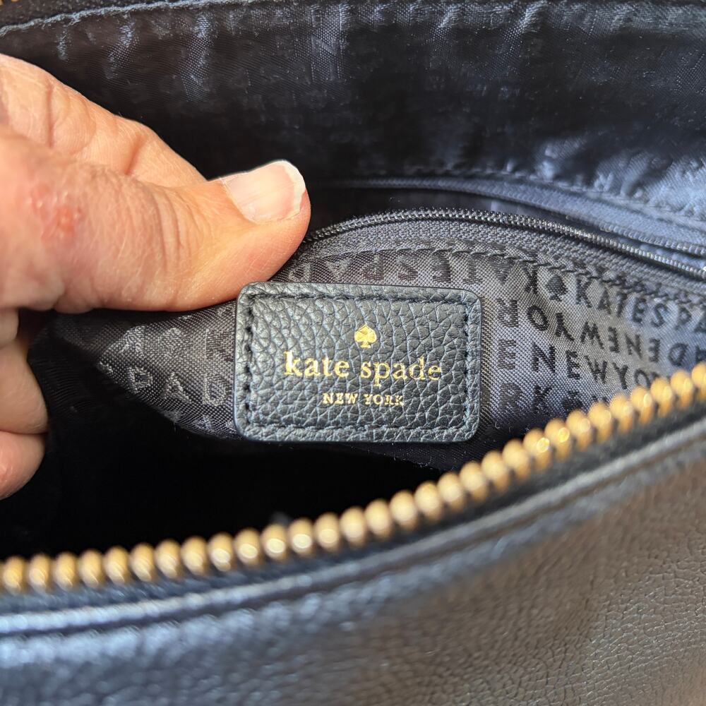 Kate Spade Larchmont Avenue Alena pebbled leather shoulder bag Black - Picture 6 of 7